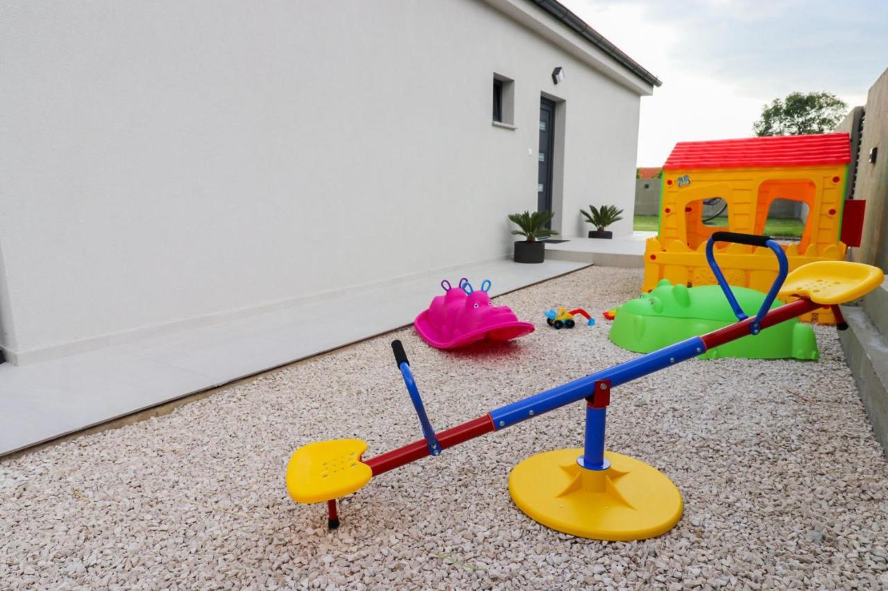 Villa Gemini Zadar Exterior photo